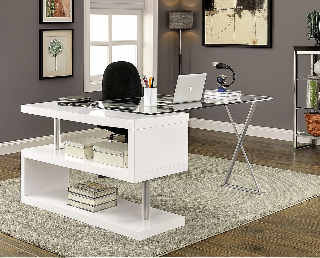 Bronwen Desk