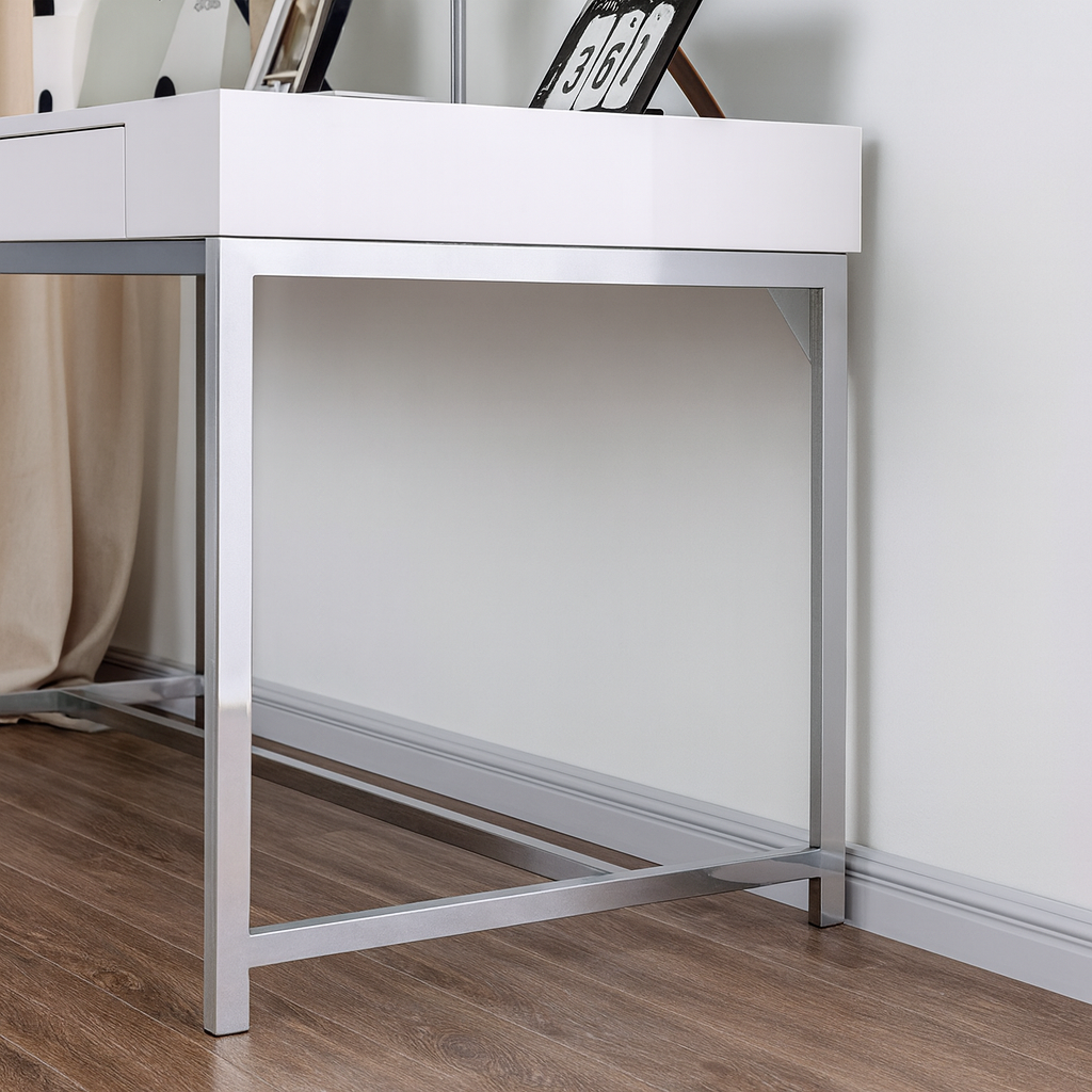 Loke Desk