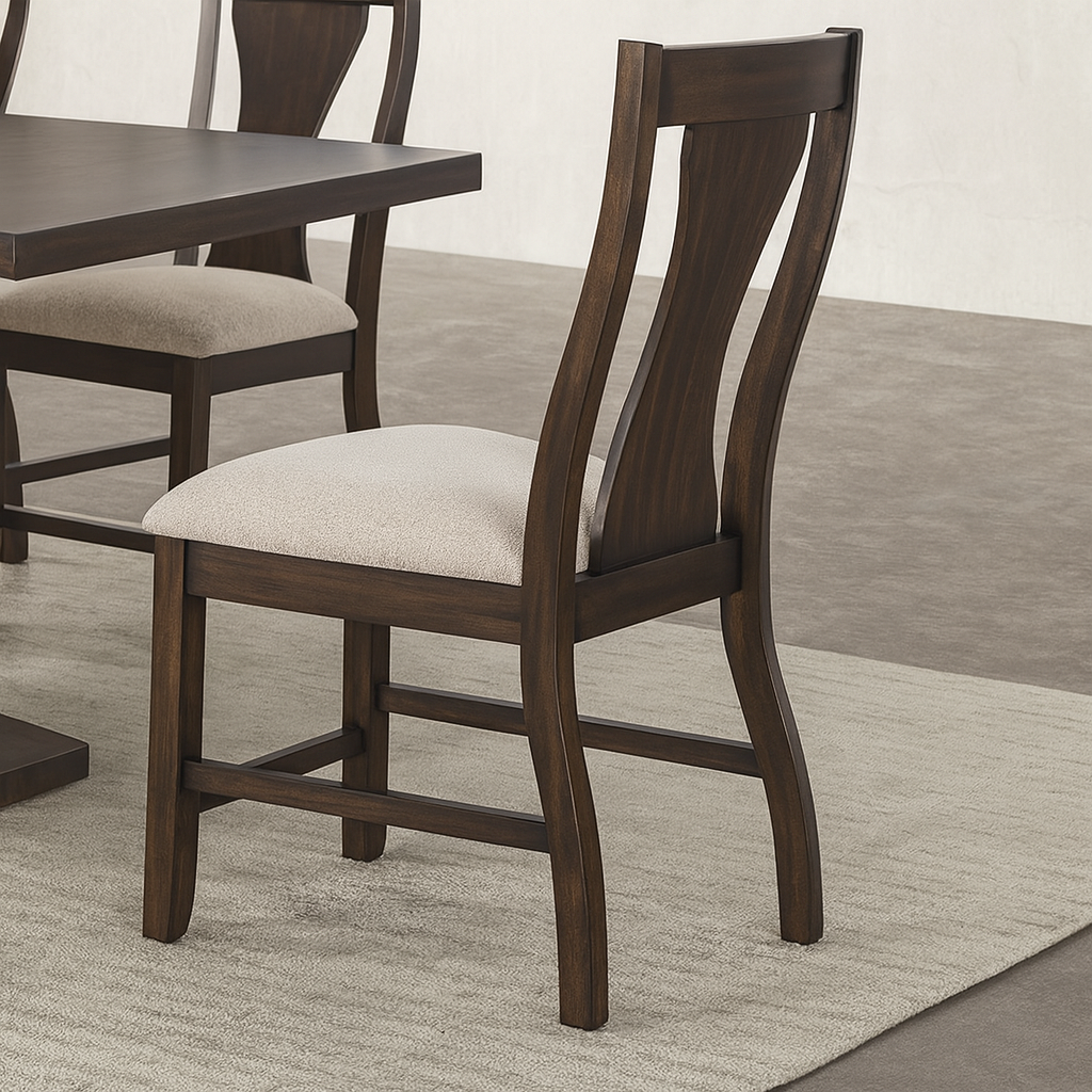Holsworthy Round Dining Table & Side Chair (2/CTN)